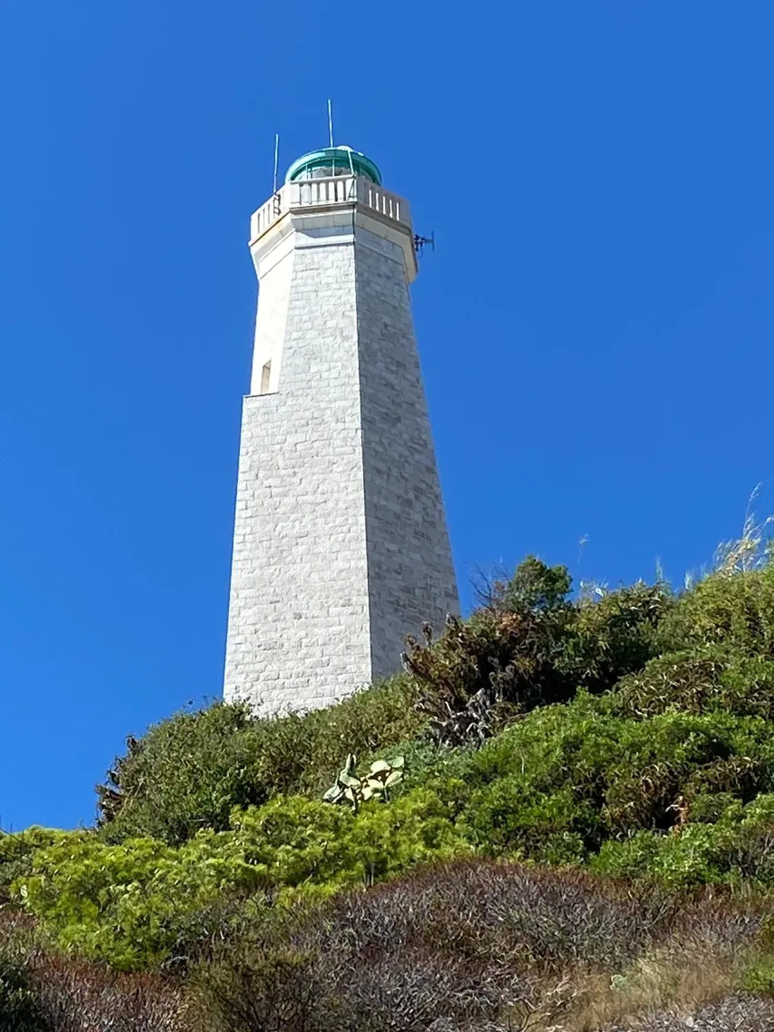 Phare en Bretagne, symbole de clarté et de direction